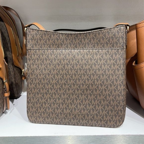 Michael Kors Jet Set Travel Large Messenger Crossbody Bag Brown - Picture 11 of 16